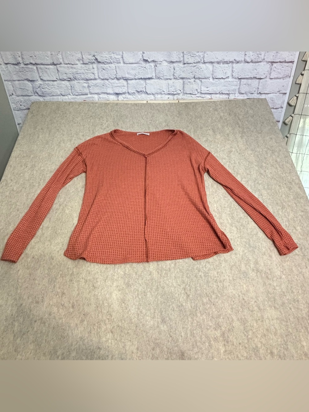 Ces Femme Waffle-Knit Long Sleeve Top in Rust